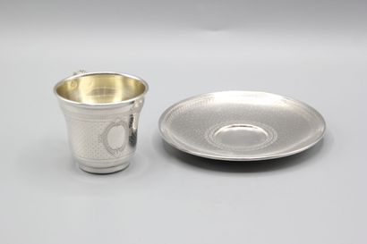 Service tasse et soucoupe en argent d'époque...