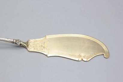 Pelle à tarte en argent avec embout en vermeil...