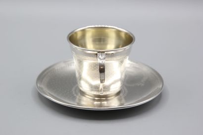 Service tasse et soucoupe en argent d'époque...