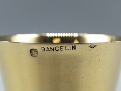 BANCELIN 
Timbale entièrement en vermeil...