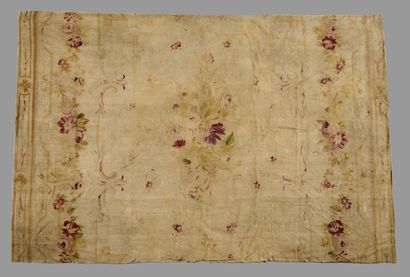 MANUFACTURE D'AUBUSSON
Important en tapis...