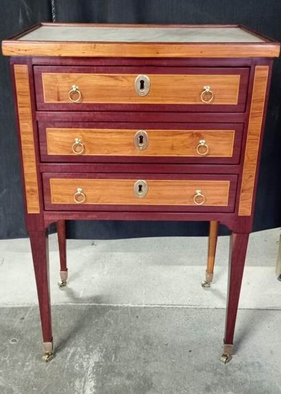 Table chiffonière in rosewood and amaranth...