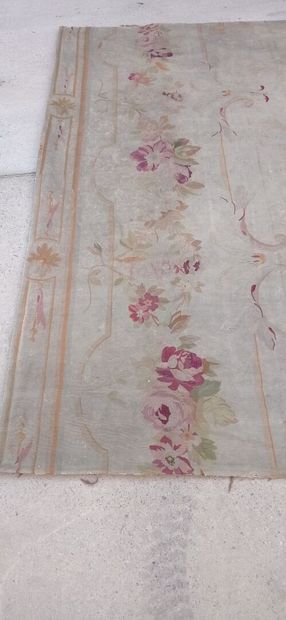MANUFACTURE D'AUBUSSON
Important en tapis...