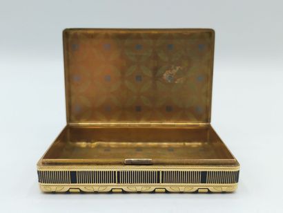 VAN CLEEF AND ARPELS.
Gold box 750°° with...