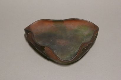 Établissement Émile GALLÉ (1846-1904). 
Curieuse...