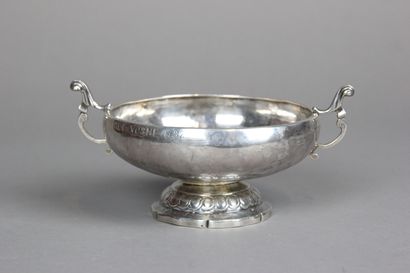 Coupe de mariage en argent de style XVIIIème...