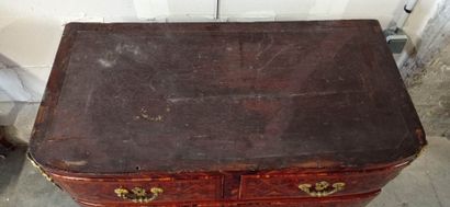 Chest of drawers with a slightly arched front...