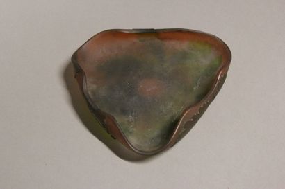 Établissement Émile GALLÉ (1846-1904). 
Curieuse...