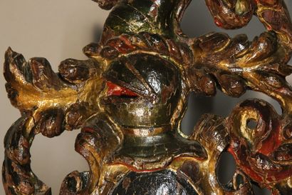 Élément décoratif en bois sculpté, polychromé...