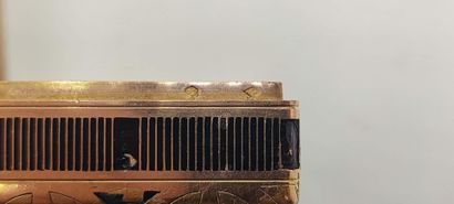 VAN CLEEF AND ARPELS.
Gold box 750°° with...