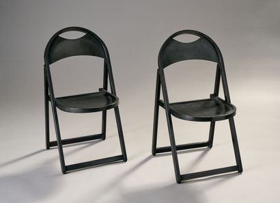 THONET.
Pair of folding chairs in black lacquered...