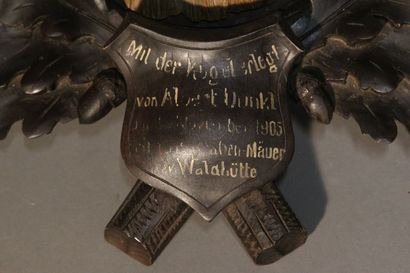 Trophée de Renard.
Sujet en bois sculpté...