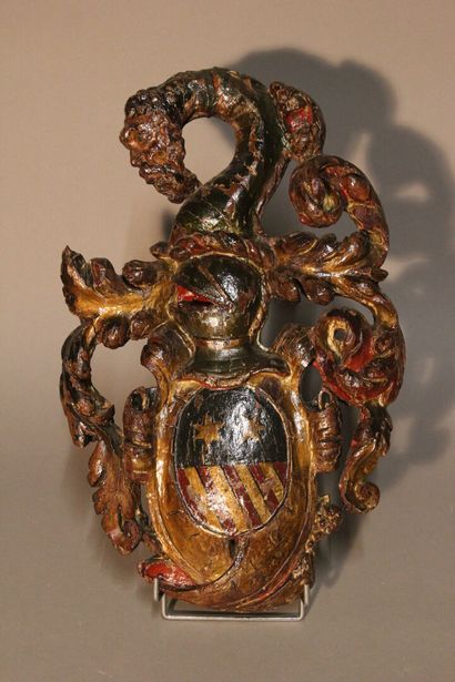 Élément décoratif en bois sculpté, polychromé...