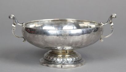 Coupe de mariage en argent de style XVIIIème...