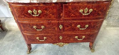 Chest of drawers with a slightly arched front...
