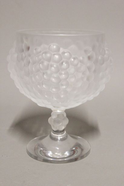 LALIQUE France.
Cup on foot or punch bowl.
Model...