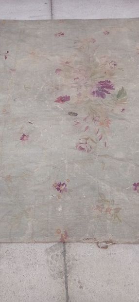 MANUFACTURE D'AUBUSSON
Important en tapis...