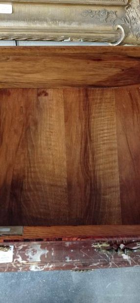 Chest of drawers with a slightly arched front...