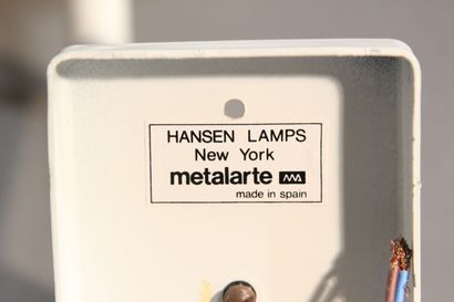 HANSEN LAMPS, New-York.
Pair of white lacquered...