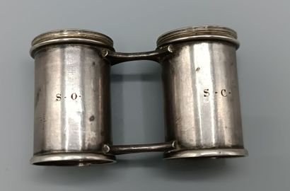Paire d'ampoules à saintes huiles en argent...