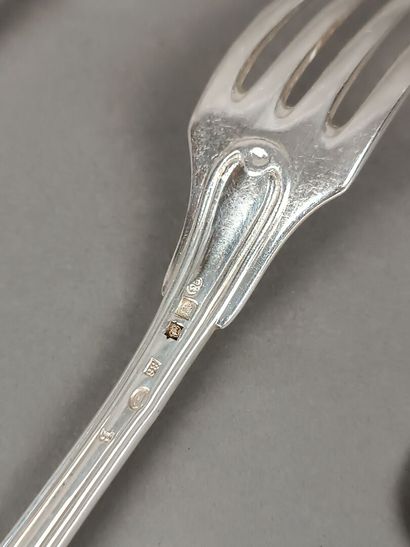 CHRISTOFLE.
Ménagère en métal argenté de...