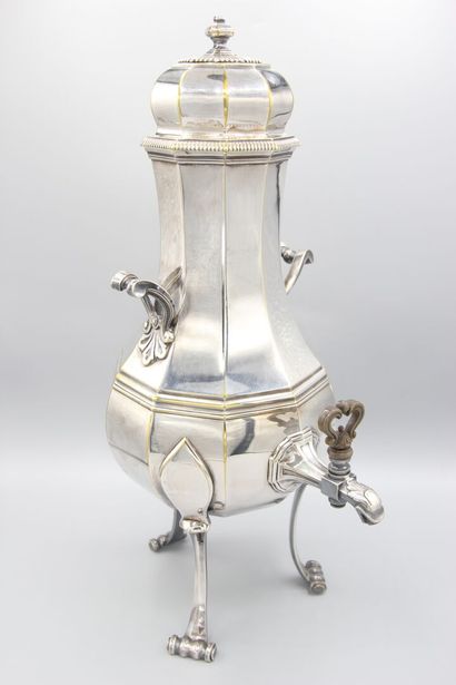 AUCOC
Important samovar en argent et métal...