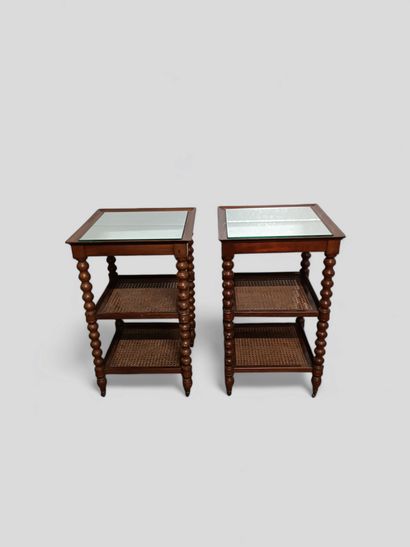 Paire de tables de salon en acajou toute...
