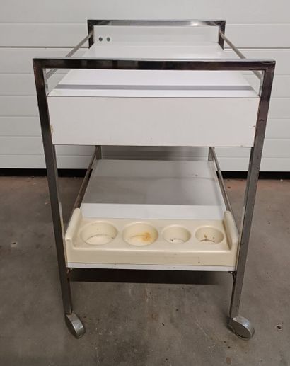 Desserte en formica et métal chromé à deux...