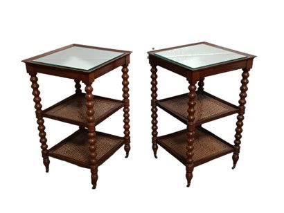 Paire de tables de salon en acajou toute...