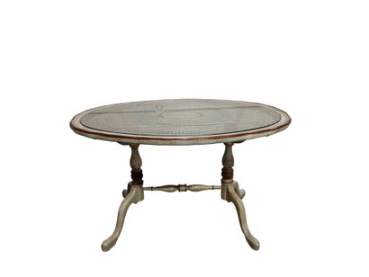 Table-basse de forme violonée en bois rechampi...
