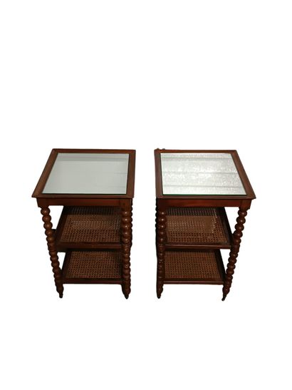 Paire de tables de salon en acajou toute...