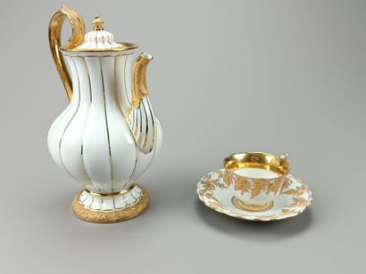 MEISSEN.
Coffee pot, cup and saucer in white...