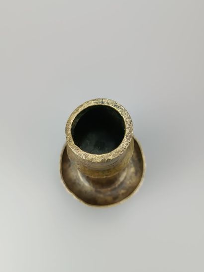[Art of Islam]
Curious bronze candlestick....
