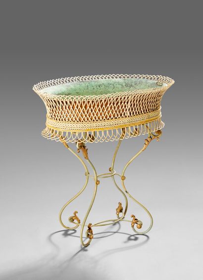 Large planter in white lacquered metal with...