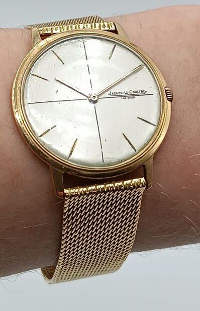 JAEGER LE COULTRE, Suisse. 
Montre bracelet...