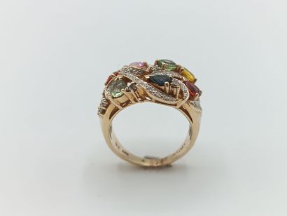 Bague en or jaune 585°°, chaton formant rubans...