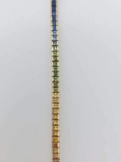 Curieux bracelet 