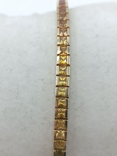 Curieux bracelet 