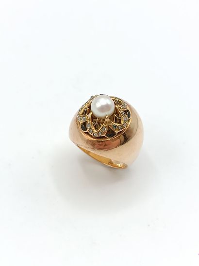 Bague jonc anglais en or jaune 750°°.
Le...