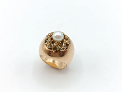 Bague jonc anglais en or jaune 750°°.
Le...