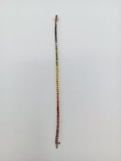 Curieux bracelet 