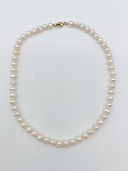 Collier princesse simple orné de perles de...