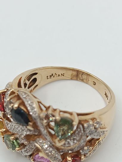 Bague en or jaune 585°°, chaton formant rubans...