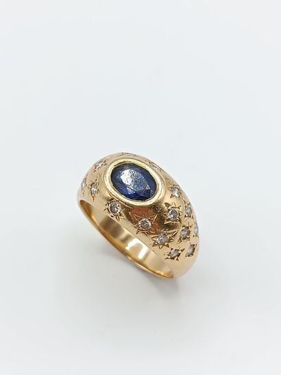 Bague jonc anglais en or jaune 750°° ornée...