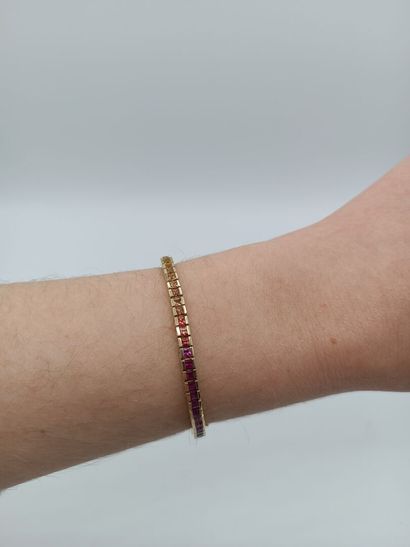 Curieux bracelet 