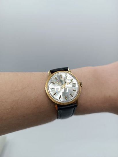 FAYT 25 automatique.
Montre bracelet d'homme...
