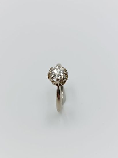 Bague solitaire en or blanc 750°° sertie...
