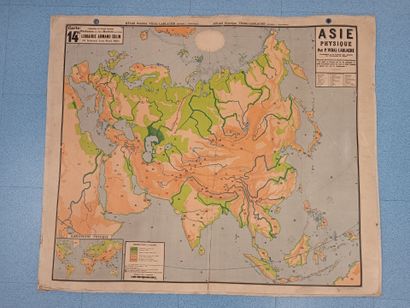 Lot de 7 cartes géographique murales VIDAL-LABLACHE....