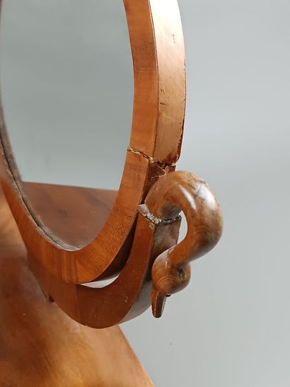 Coiffeuse de table de style Empire en placage...