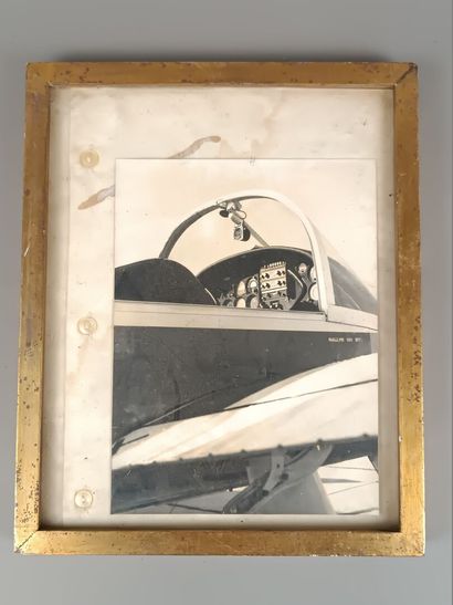 [THEME AVIATION]
Lot de deux chemises encadrée...